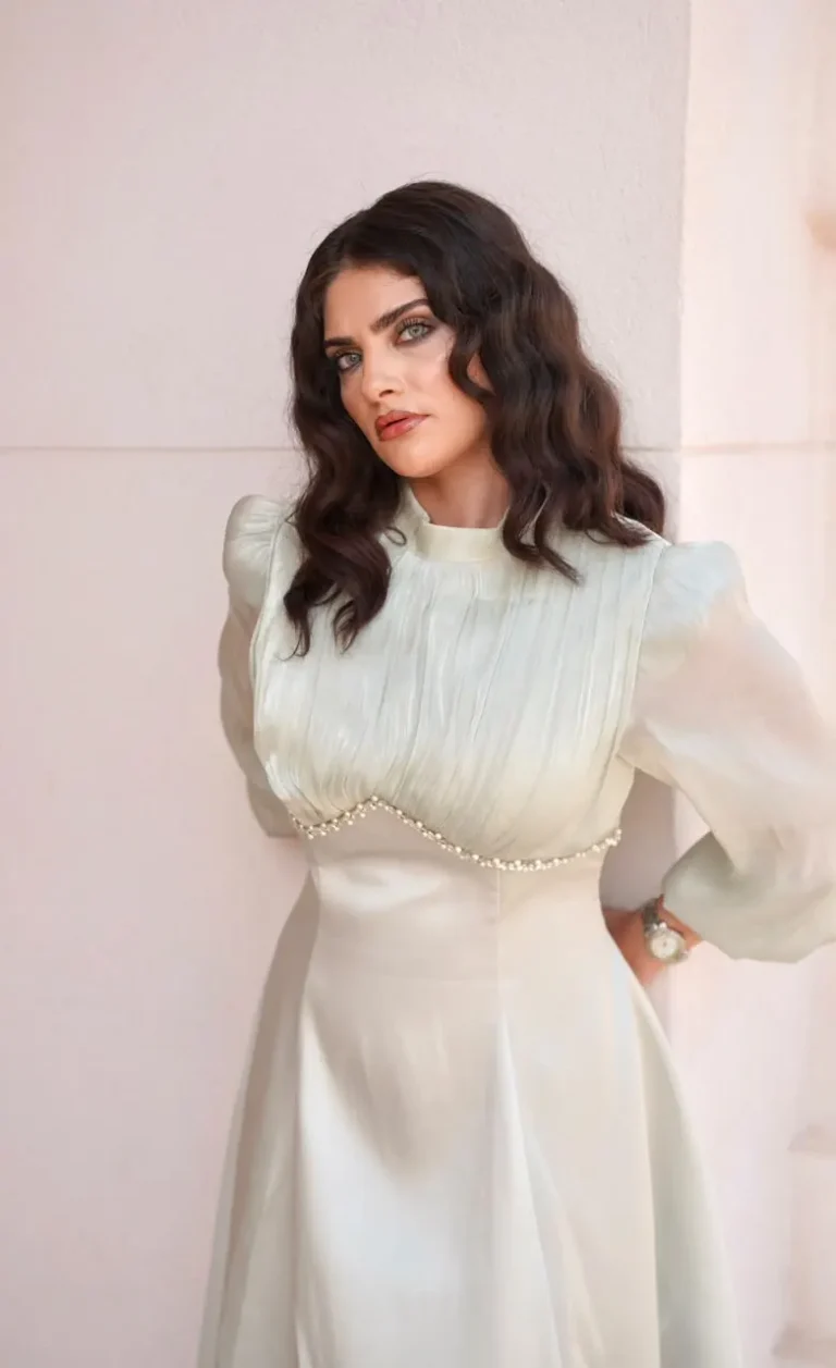 Fashion shoot in ivory dress — MICC International photography